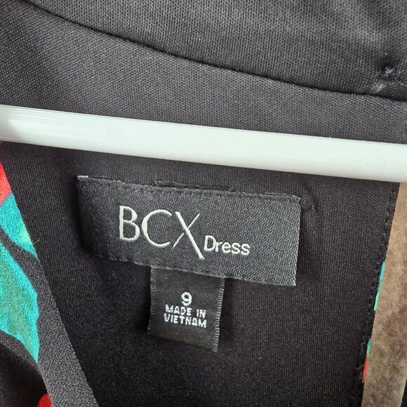 BCX Floral Sleeveless Dress With Keyhole Back & Ruffled Hem  Size 9 - Picture 5 of 8